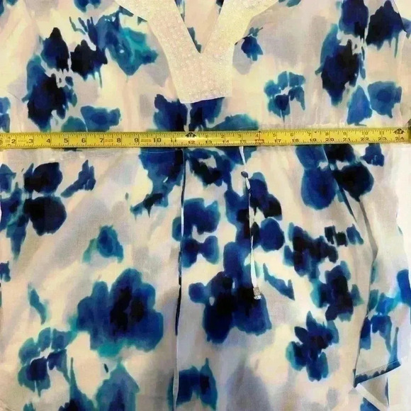 Michael Kors Beaded V-Neck White /Blue Blouse with draw string waist (L/XL) - Picture 11 of 16